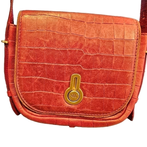 Stuart Weitzman Red crossbody purse. - Picture 2 of 9